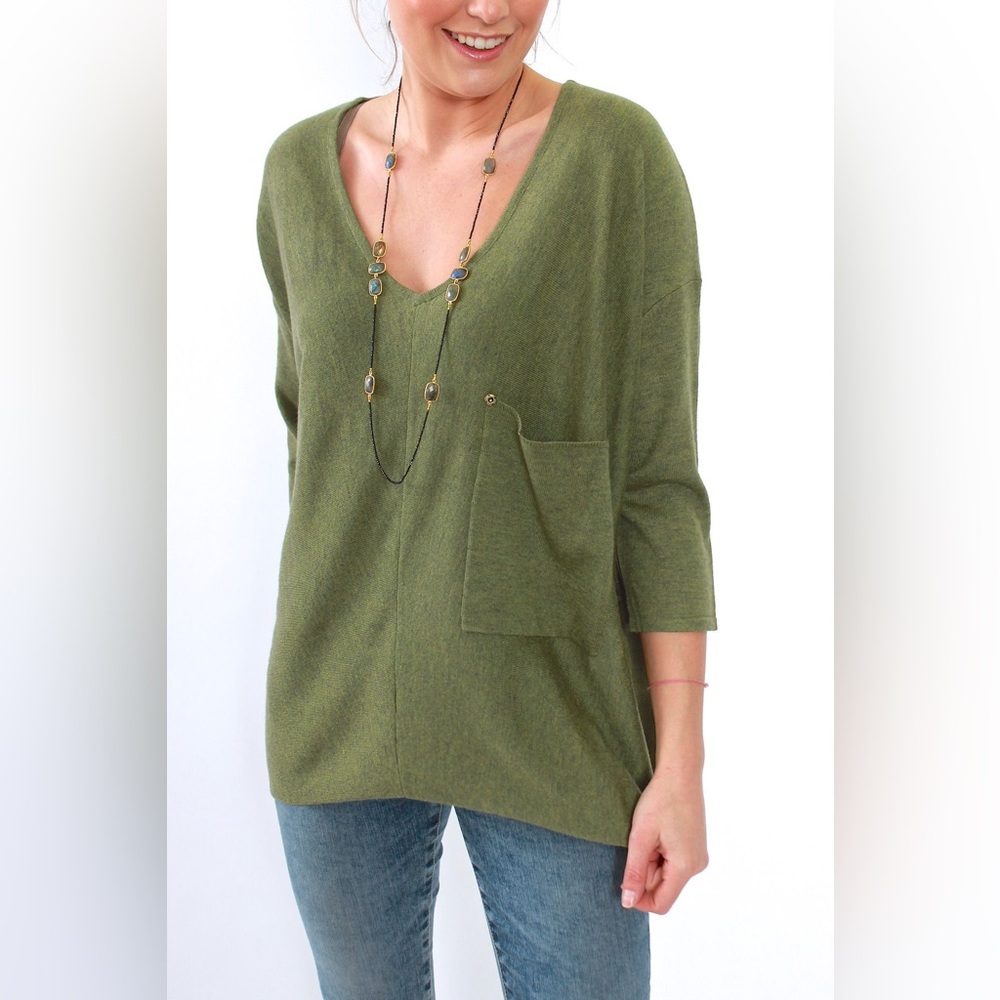 Kerisma Anthropologie Raven‎ Sweater Top in Olive Green women’s size S/M